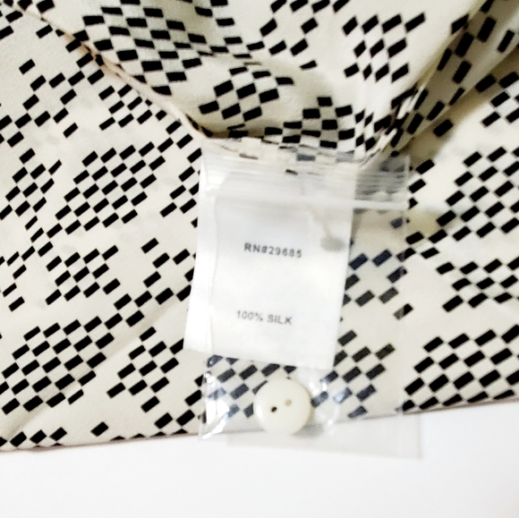 Pendleton 100 Silk Blouse - Picture 2 of 7